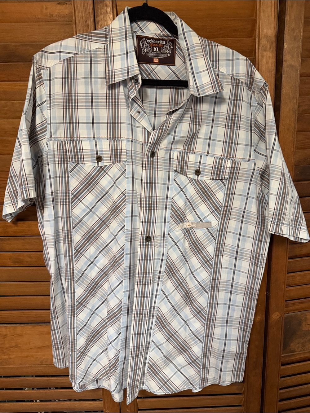 Ecco Men's Short Sleeve Plaid Button-Up Shirt in Light Blue and Brown